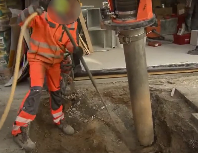 excavateur aspirateur chantier
